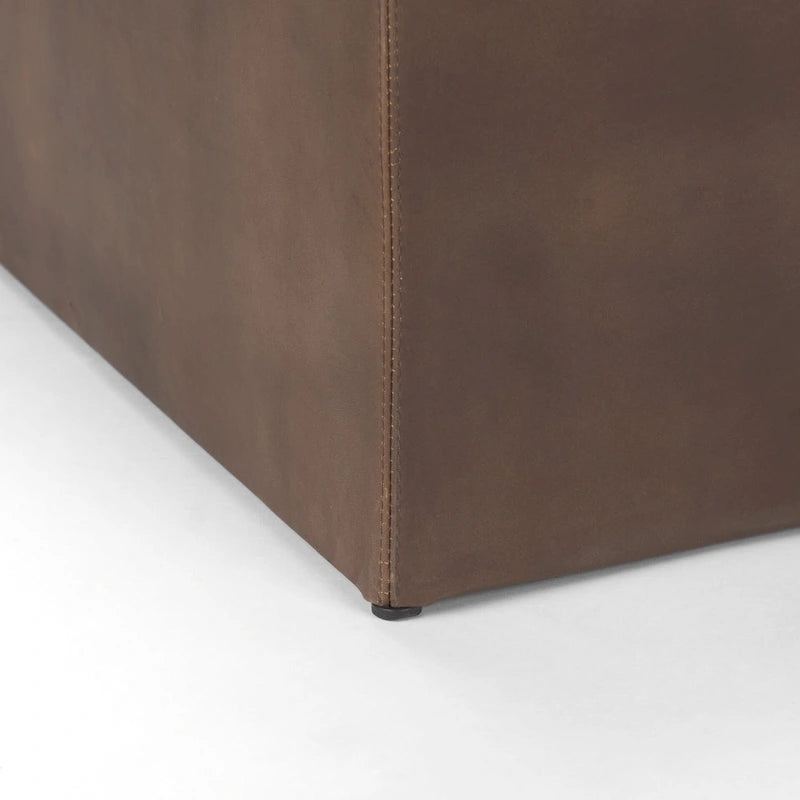 Ottoman carré en cuir pleine fleur noir/marron avec base en métal laiton